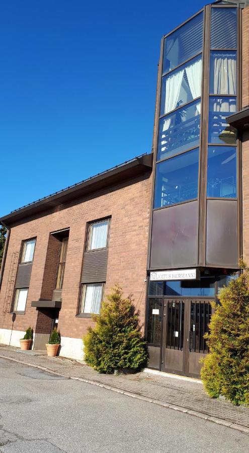 Majoitus Hermanni Teuva Exterior foto
